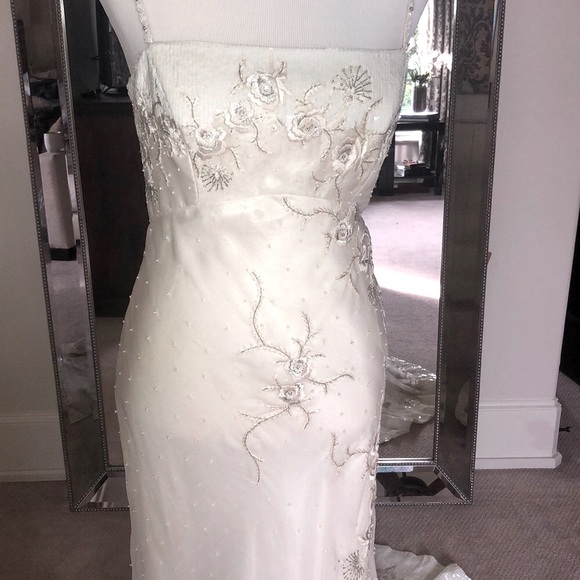 Lazaro Couture Silk Organza Bridal Gown Street Sz 6/Label 10 - Picture 7 of 12